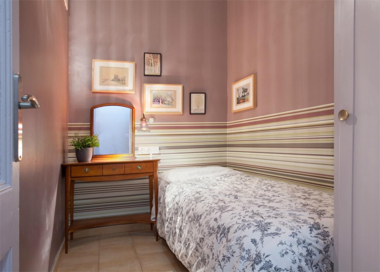 Aparteasy - Family Sant Antoni Apt. Barcelona Eksteriør bilde